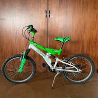 MTB da bambino colore verde