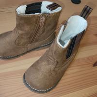 Stivaletti autunno - inverno per bambini n. 23