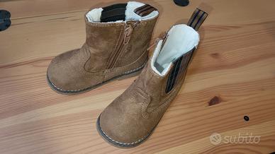 Stivaletti autunno - inverno per bambini n. 23