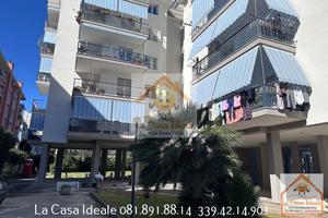 2 piano Via Luca Giordano con Box e Posto Auto