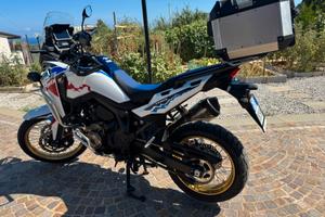 Honda Africa Twin DCT   1200 km