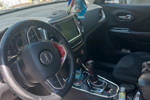 Jeep cherooke Kl