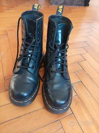 Anfibi Dr Martens
