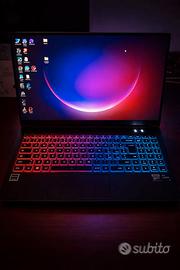 pc portatile 17" Intel I9 14900HX DDR5 32 GB SSD 1
