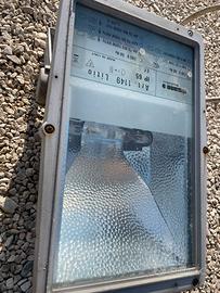 Grandi fari per illuminazione