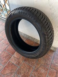 1 pneumatico usato goodyear 195 55 r16 invernale