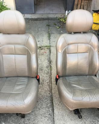 Sedili PelleJeep Gran Cherokee 2700