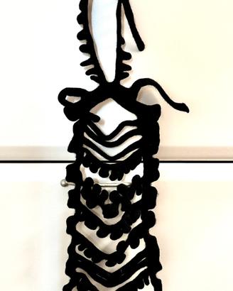 Collana in lana cotta
