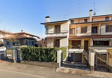 Villetta schiera a Turate