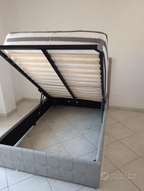 Letto con Cassettone. 