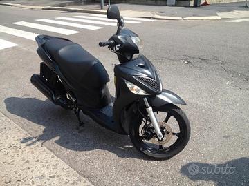 Suzuki UX Sixteen 150