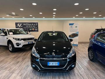 Peugeot 208 PureTech 82 5 porte Allure