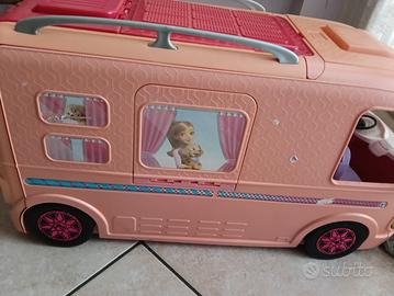 Camper Barbie 