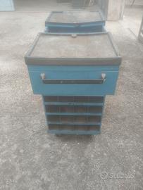 Carrello porta attrezzi per officina