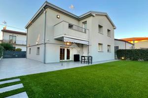 VILLA SINGOLA A SELVAZZANO DENTRO