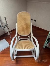 Sedia a dondolo vintage