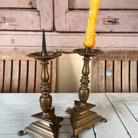 2 candelabri ottobe XVII sec