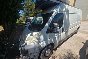 pegoeut boxer 2.2 120cv con tenda mercato 