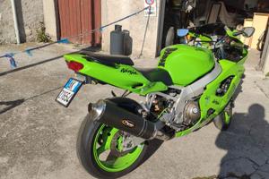 Moto stradale