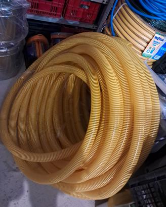tubo spiralato flessibile da 4 cm.