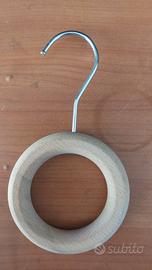 30 ganci ad anello di legno