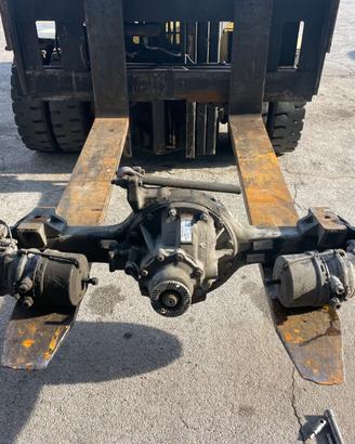 Ponte posteriore eurocargo 120 el pneumatico