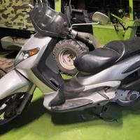 Piaggio Beverly 200 - 2004