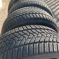 4 Gomme auto 225/50R 17 Invernali e 4 Estivi a 250
