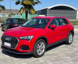 Audi Q3 40 TFSI quattro S tronic Business
