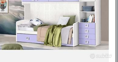 Struttura con doppio letto ancora imballato