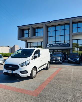 Ford Transit Custom 320 2.0 EcoBlue Hybrid 130 PC 