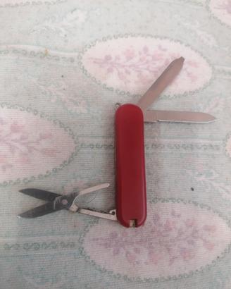 Victorinox Classic 