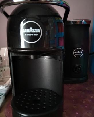 Macchina caffè Lavazza Jolie & Milk