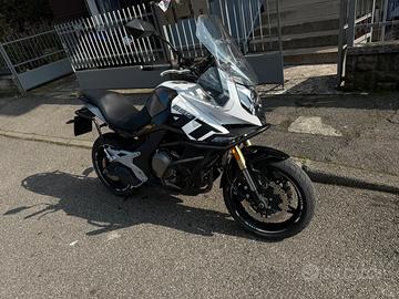 CFMOTO 650 MT