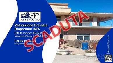 Immobile in asta di 5 m² con più di 5 locali a Cer