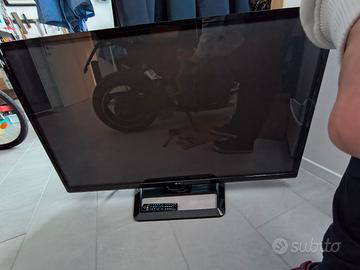 Televisore HD LG 50" 