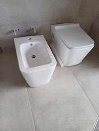 Coppia di sanitari sospesi nuovi