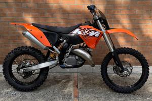 Ktm exc 125 2009 factory