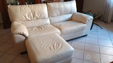 Divano in pelle 