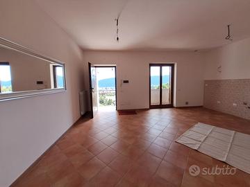 Appartamento bilocale panoramicissimo centro urban