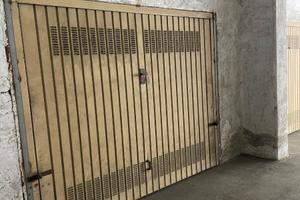 Box auto Aversa Sud Viale Olimpico IppodromoGarage