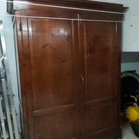 Armadio in legno