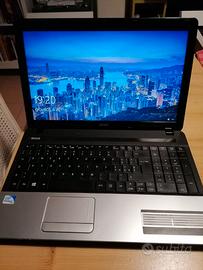 PC notebook 16.5 pollici ACER 2.2Ghz 4GB RAM 500GB