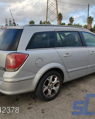 Opel astra h sw a04 1.9 cdti 120cv -ricambi