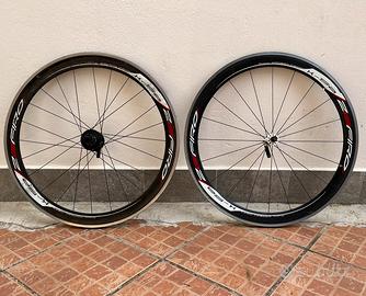 Ruote in carbonio con pista alluminio