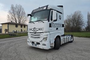 MERCEDES ACTROS 1845 LS