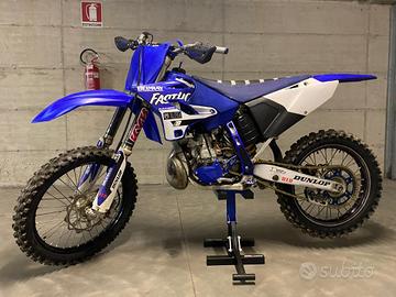 YAMAHA YZ 250 2T