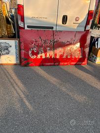 Insegna pubblicitaria