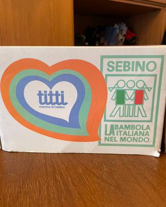 Bambola vintage titti
