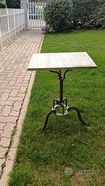 tavolino in ferro vintage 